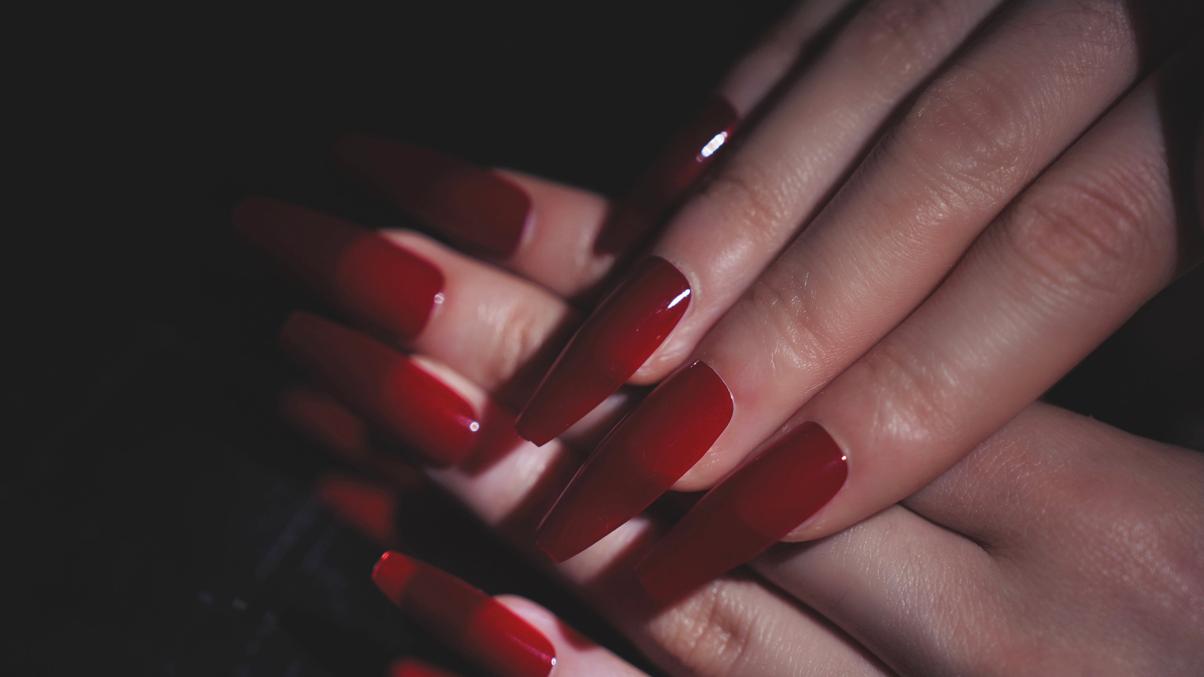 Press on Nails 24/30PCS: Jelly Red Flame Planet 3D Shell Gothic