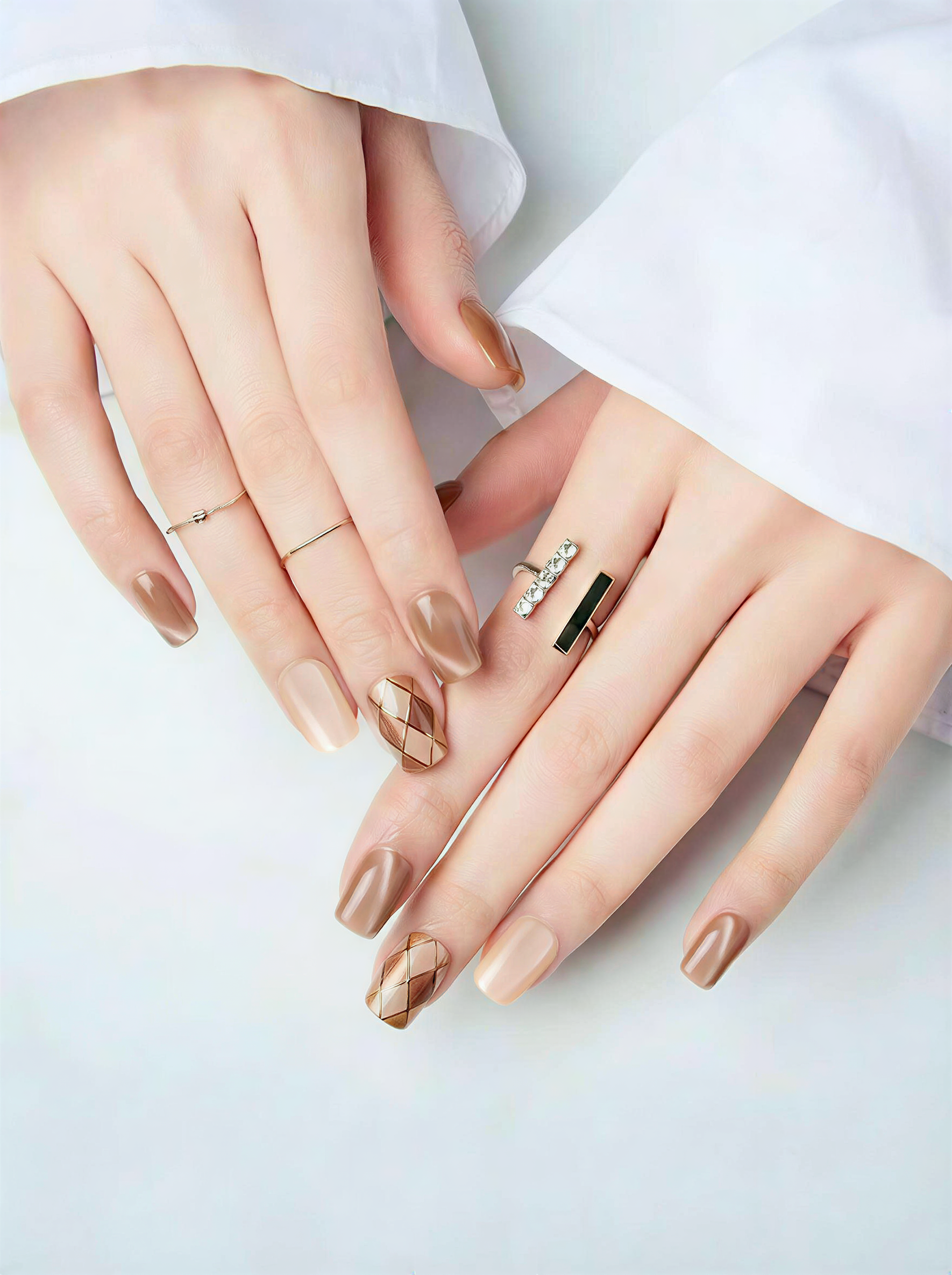 Warm Brown Cat's Eye Nail Patches Diamond Plaid Light Variable Magnet Nail Sheets 10 Pieces Self-Adhesive Handmade Nail Art No Light Required Reusable Convenient Nail Patches Nail Sheets Fake Nails