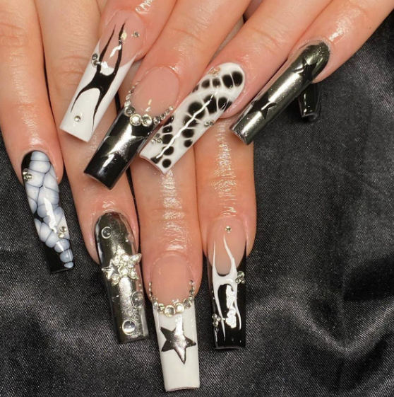 Press on Nails 24/30PCS: Jelly Red Flame Planet 3D Shell Gothic